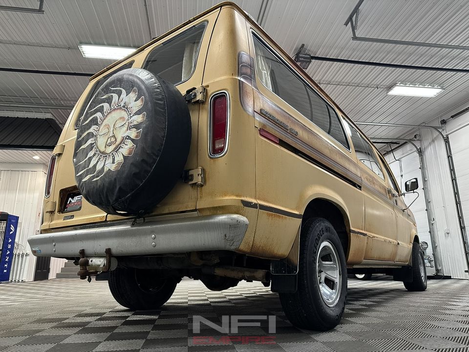 1977 Ford E150 Econoline