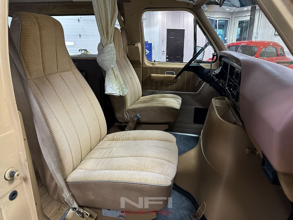 1977 Ford E150 Econoline