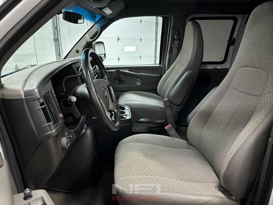 2015 Chevrolet Express 3500 Cargo
