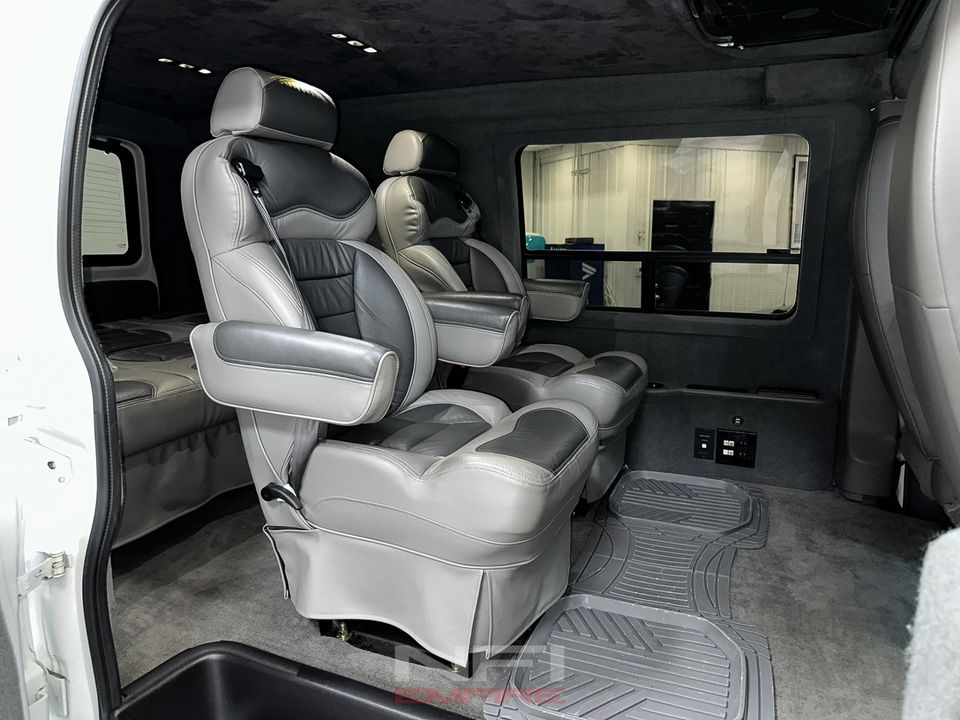 2015 Chevrolet Express 3500 Cargo