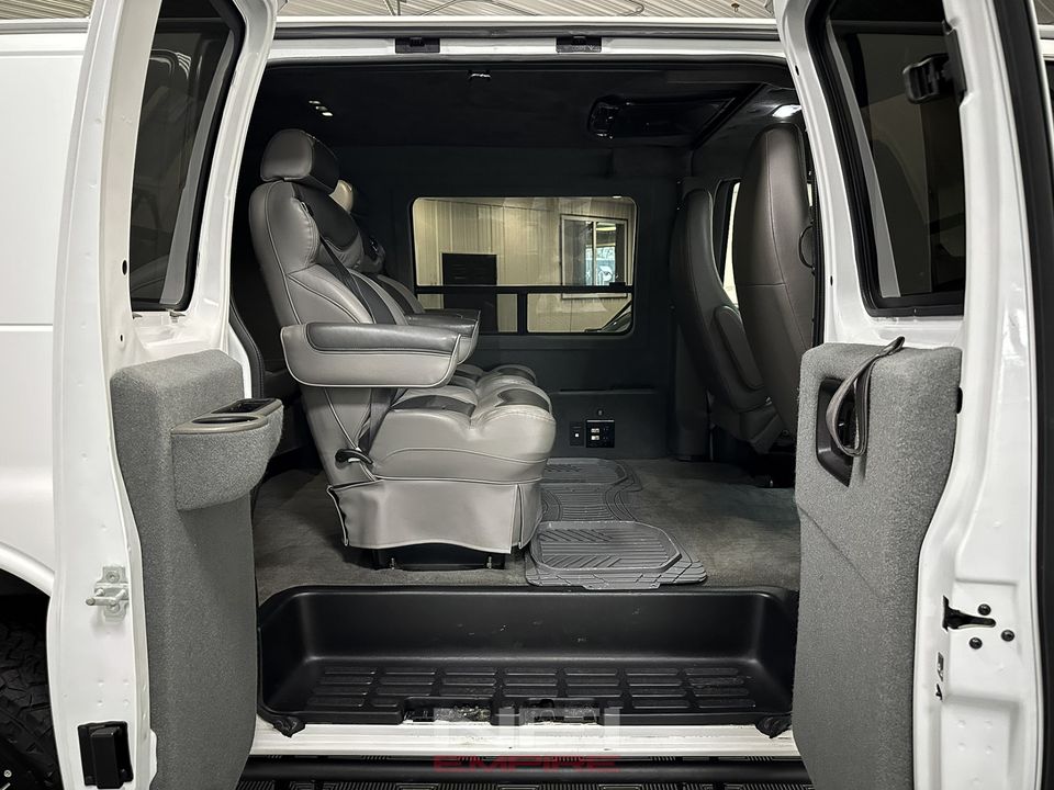 2015 Chevrolet Express 3500 Cargo