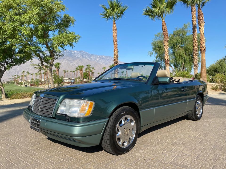 1994 Mercedes-Benz E320