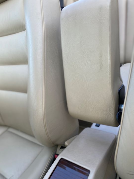 1994 Mercedes-Benz E320