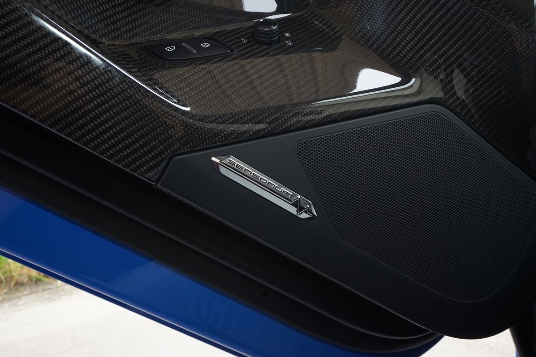 2017 Lamborghini Aventador