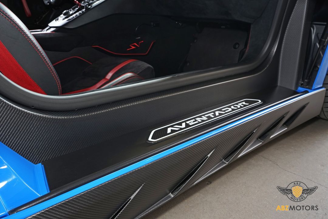 2017 Lamborghini Aventador