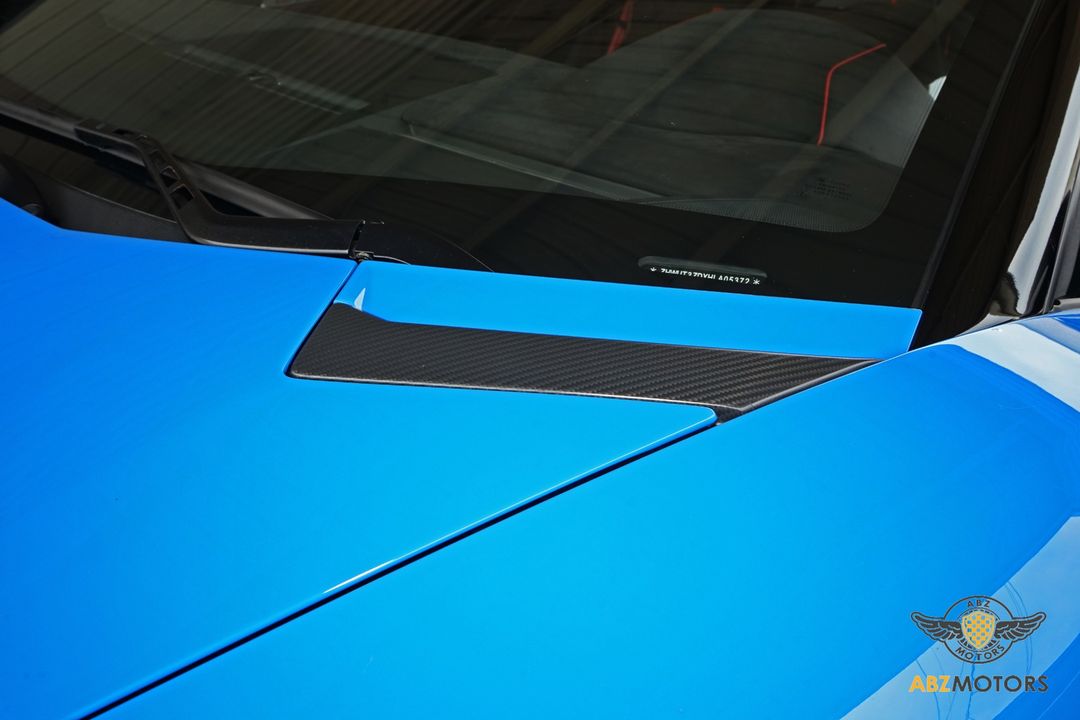 2017 Lamborghini Aventador