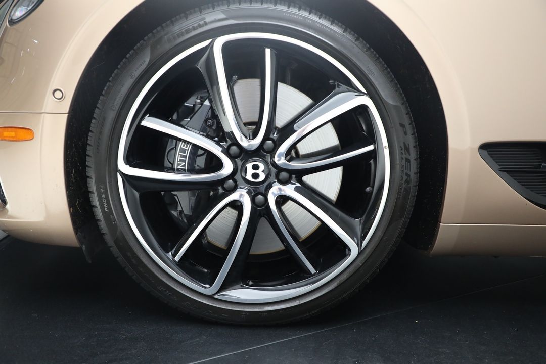 2022 Bentley Continental