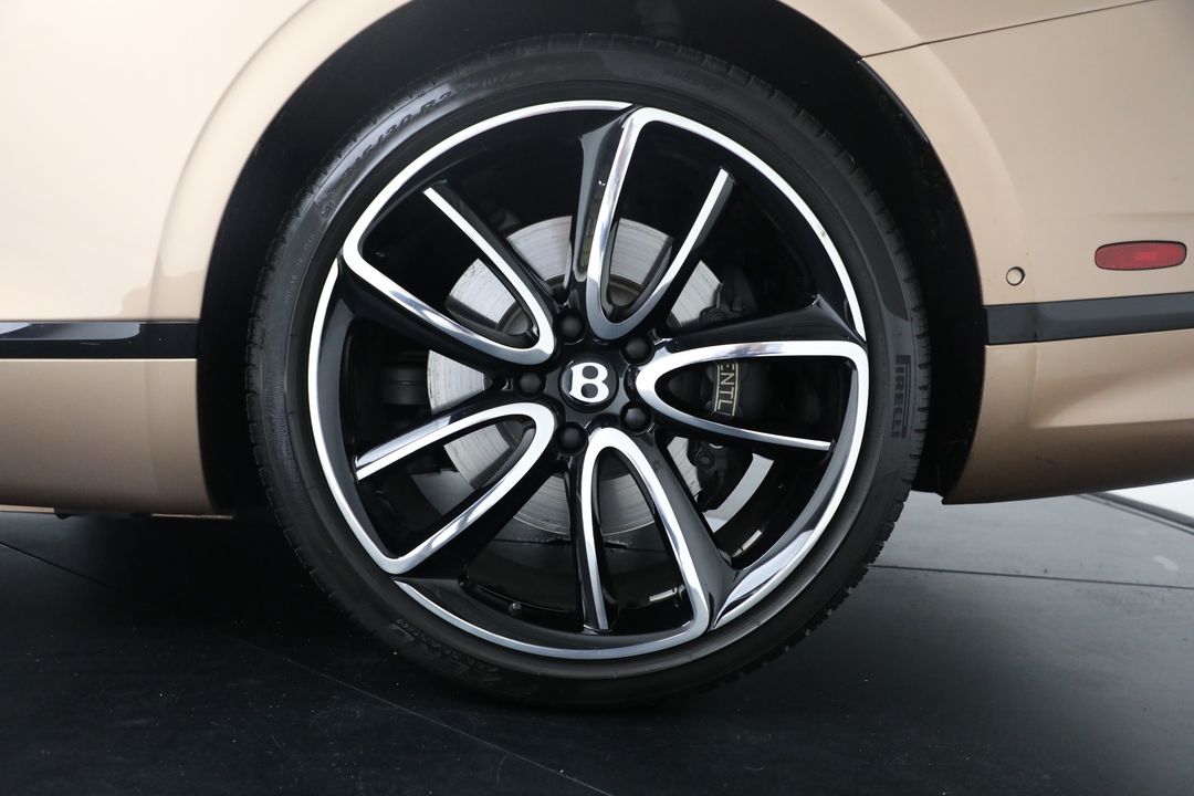2022 Bentley Continental