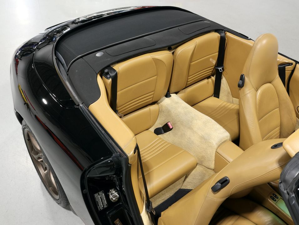 2003 Porsche 911 Carrera