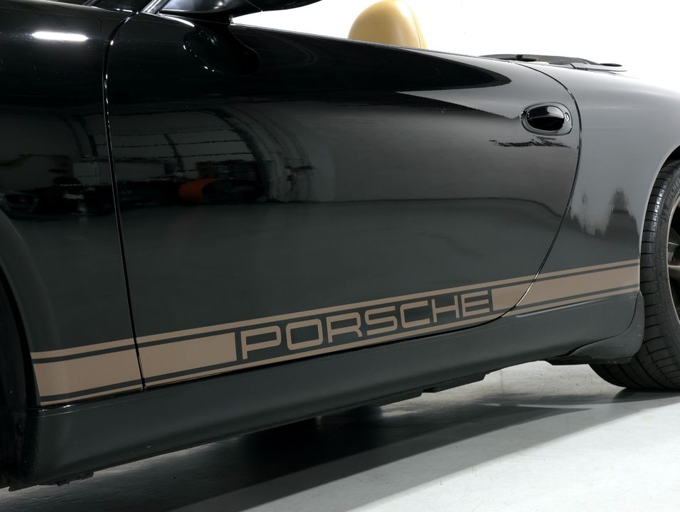 2003 Porsche 911 Carrera