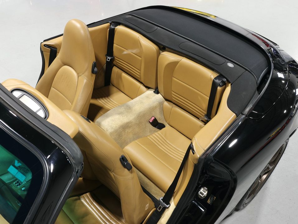 2003 Porsche 911 Carrera