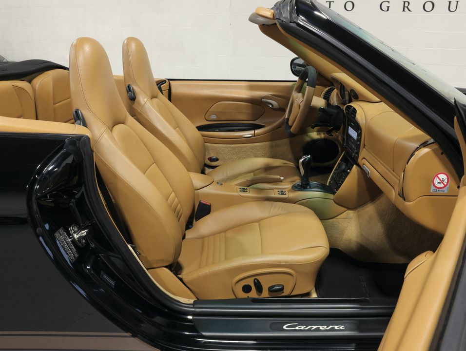 2003 Porsche 911 Carrera