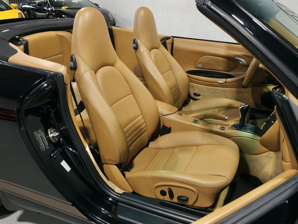 2003 Porsche 911 Carrera