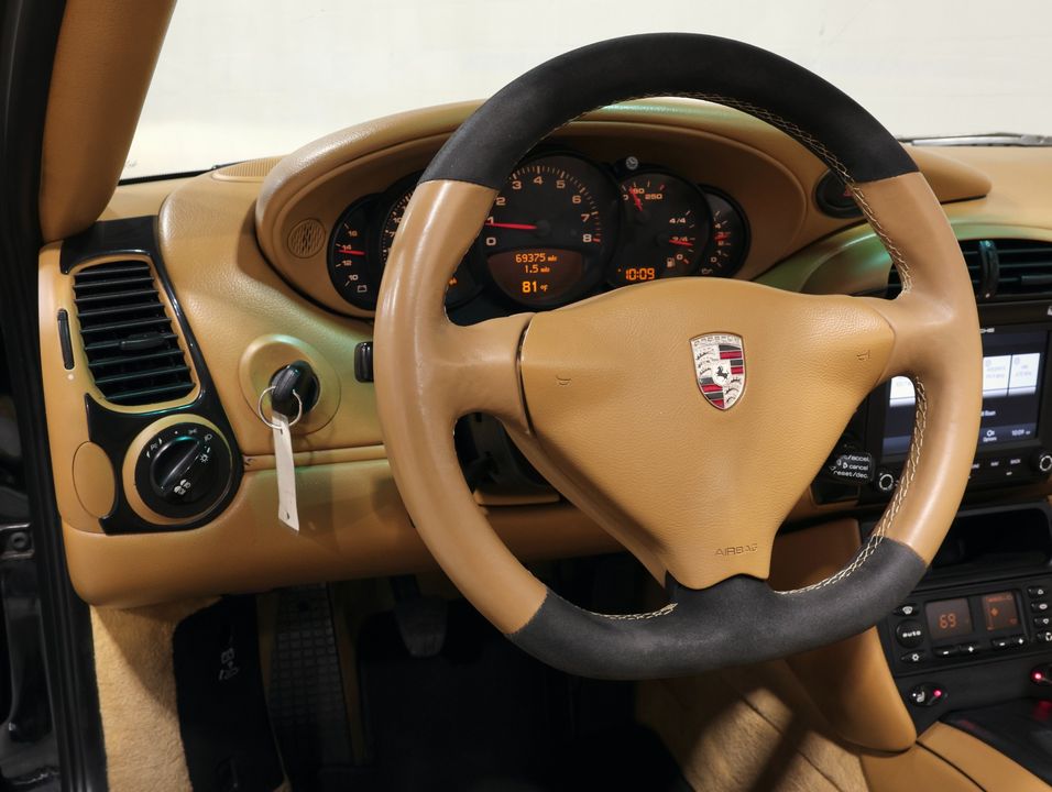 2003 Porsche 911 Carrera