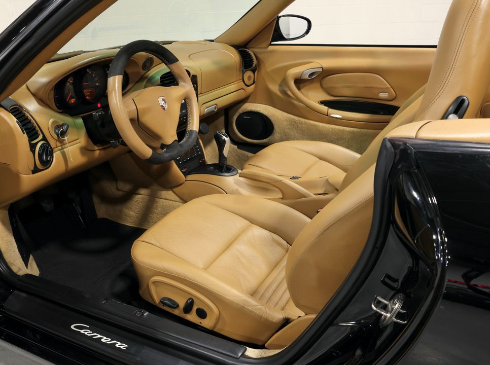 2003 Porsche 911 Carrera