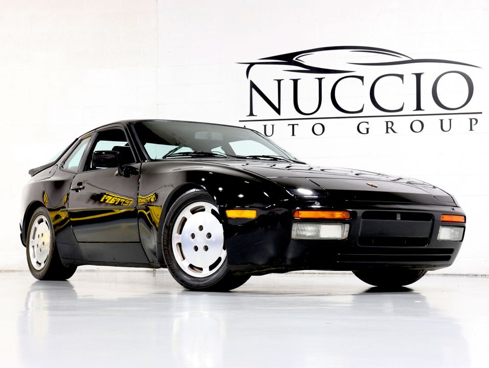 1988 Porsche 944 Turbo Coupe