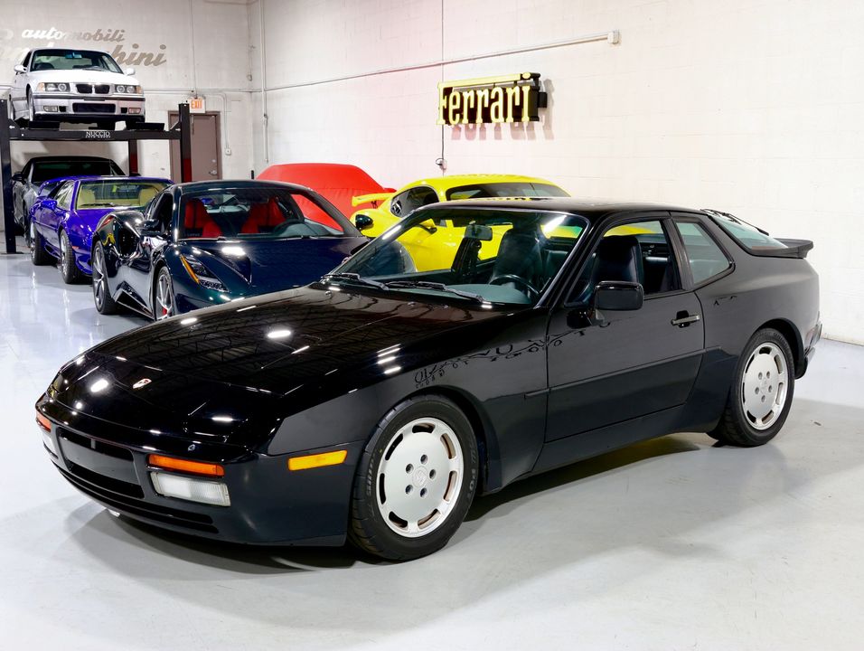 1988 Porsche 944 Turbo Coupe