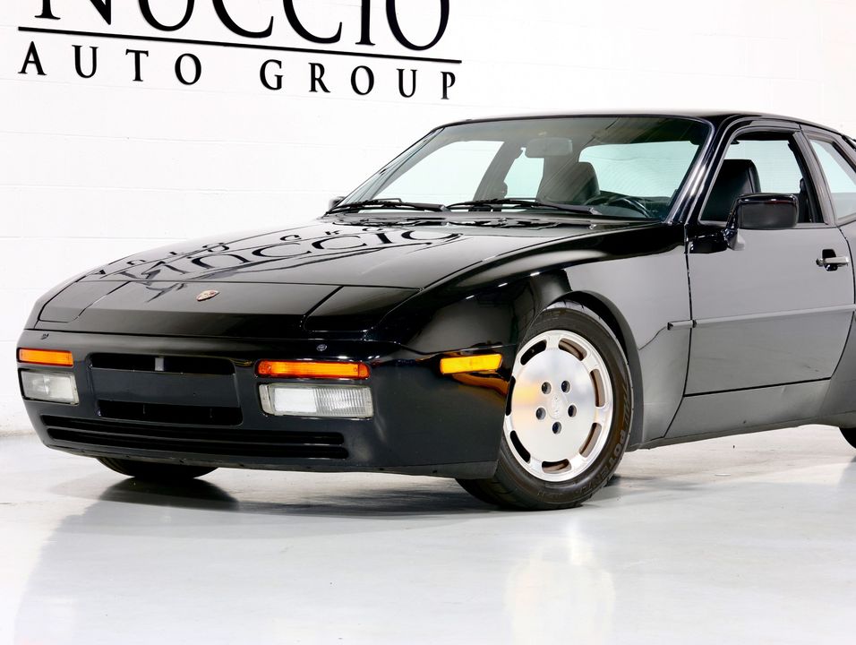 1988 Porsche 944 Turbo Coupe