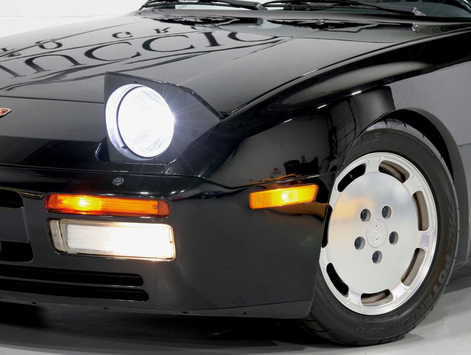 1988 Porsche 944 Turbo Coupe