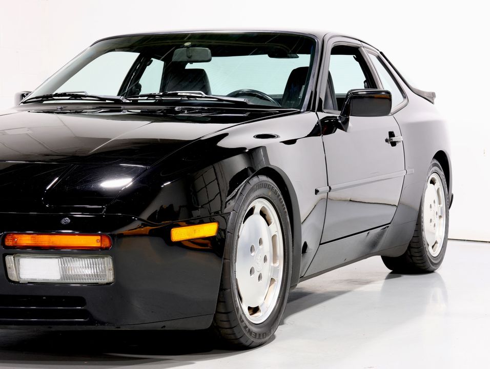 1988 Porsche 944 Turbo Coupe