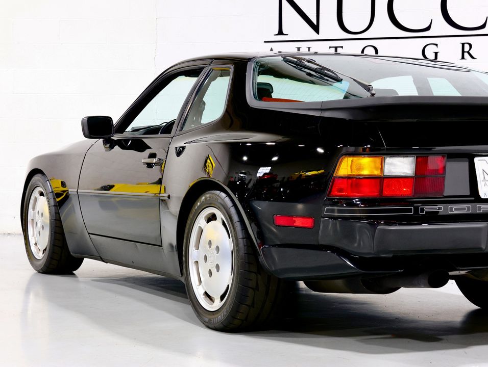 1988 Porsche 944 Turbo Coupe