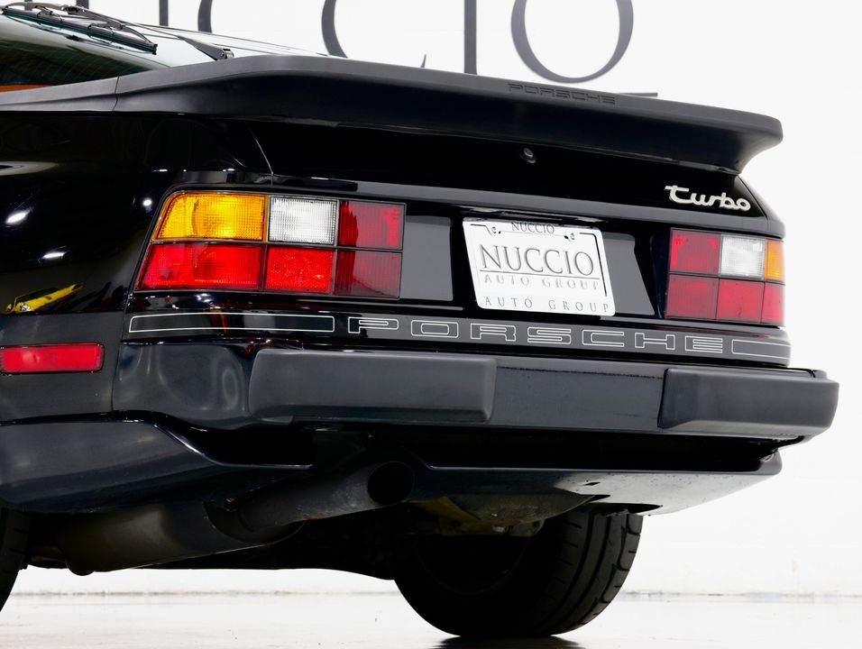 1988 Porsche 944 Turbo Coupe