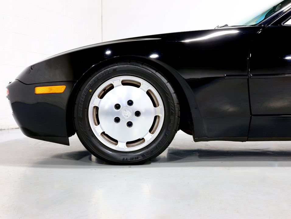 1988 Porsche 944 Turbo Coupe