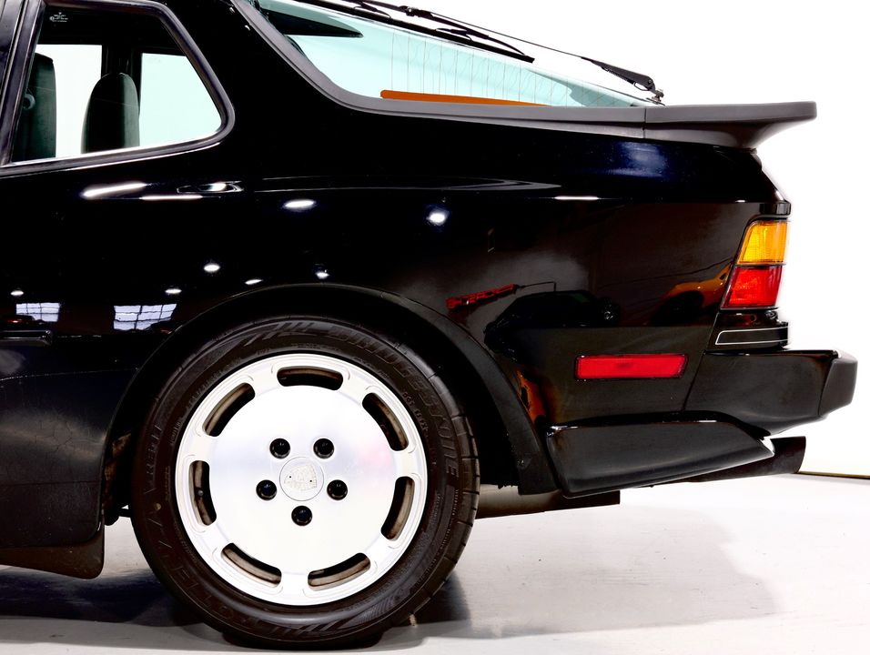 1988 Porsche 944 Turbo Coupe