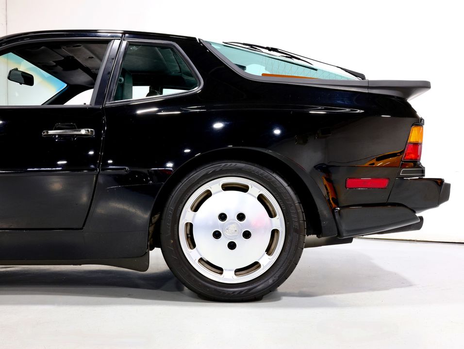 1988 Porsche 944 Turbo Coupe