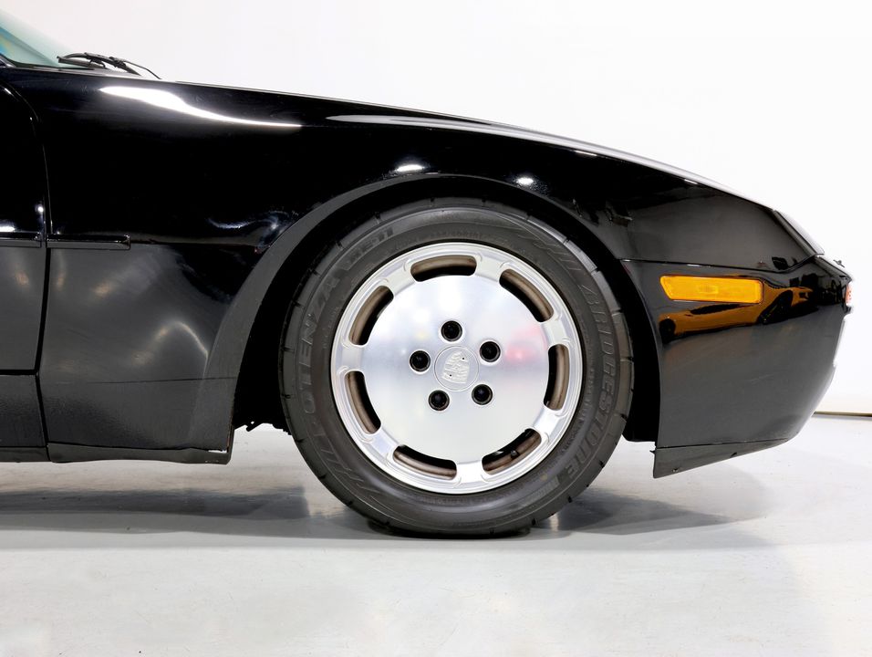 1988 Porsche 944 Turbo Coupe