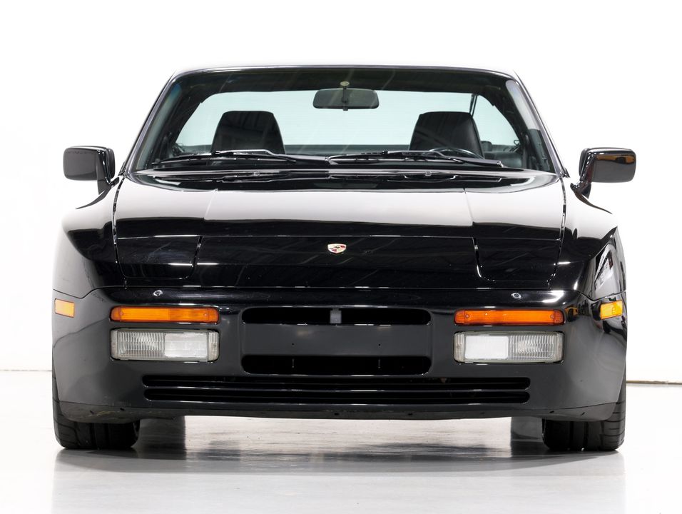 1988 Porsche 944 Turbo Coupe