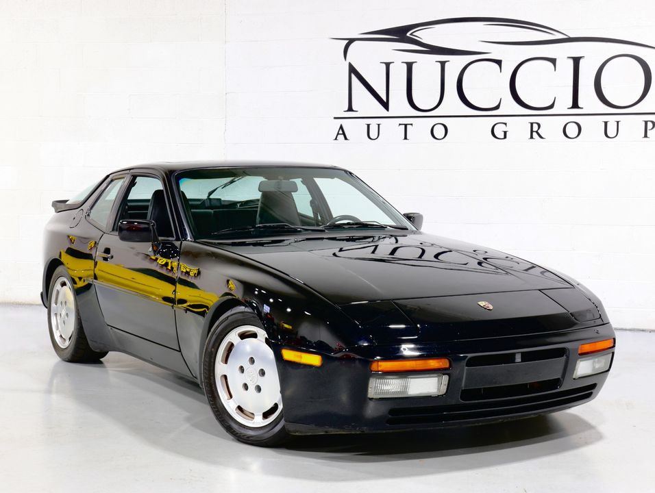 1988 Porsche 944 Turbo Coupe