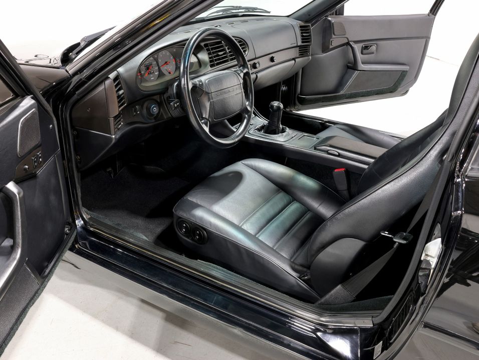 1988 Porsche 944 Turbo Coupe