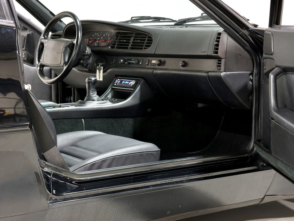 1988 Porsche 944 Turbo Coupe