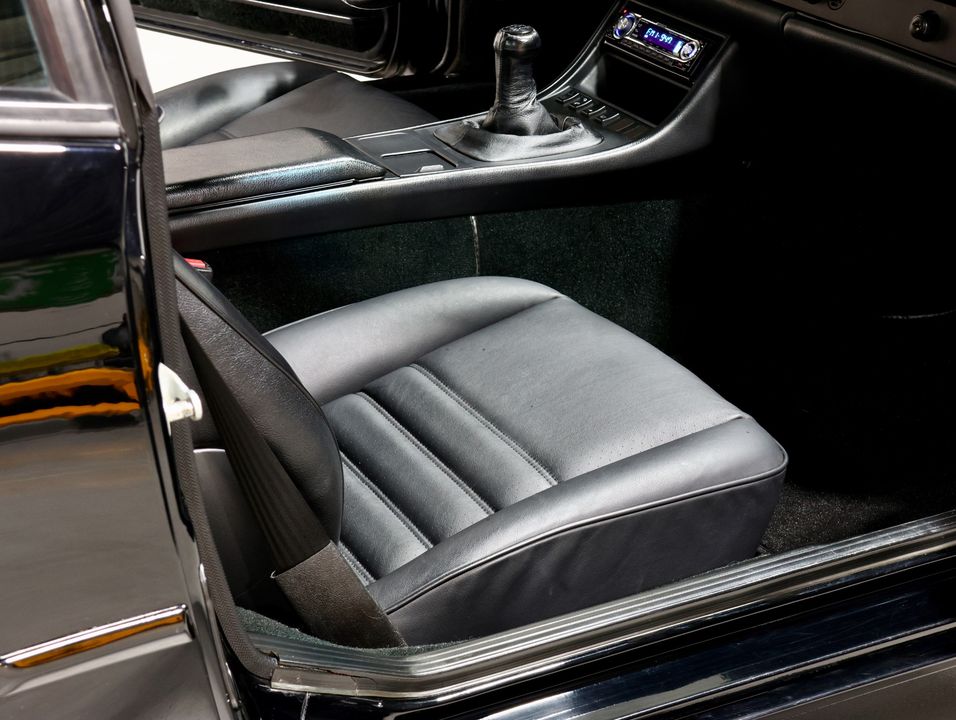 1988 Porsche 944 Turbo Coupe