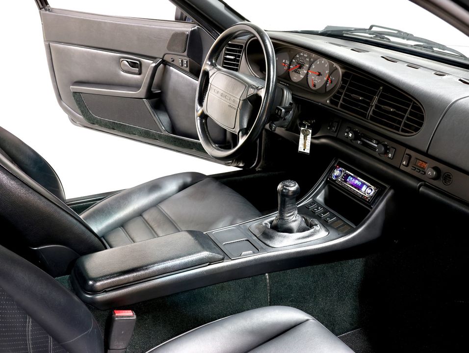 1988 Porsche 944 Turbo Coupe