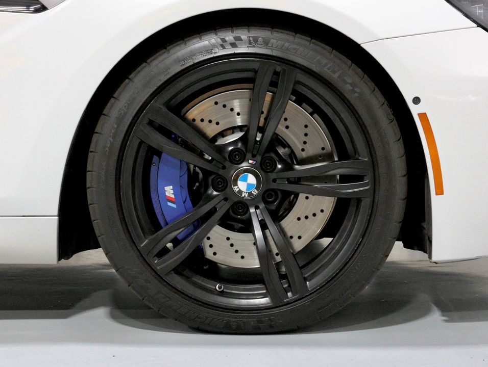 2015 BMW M6