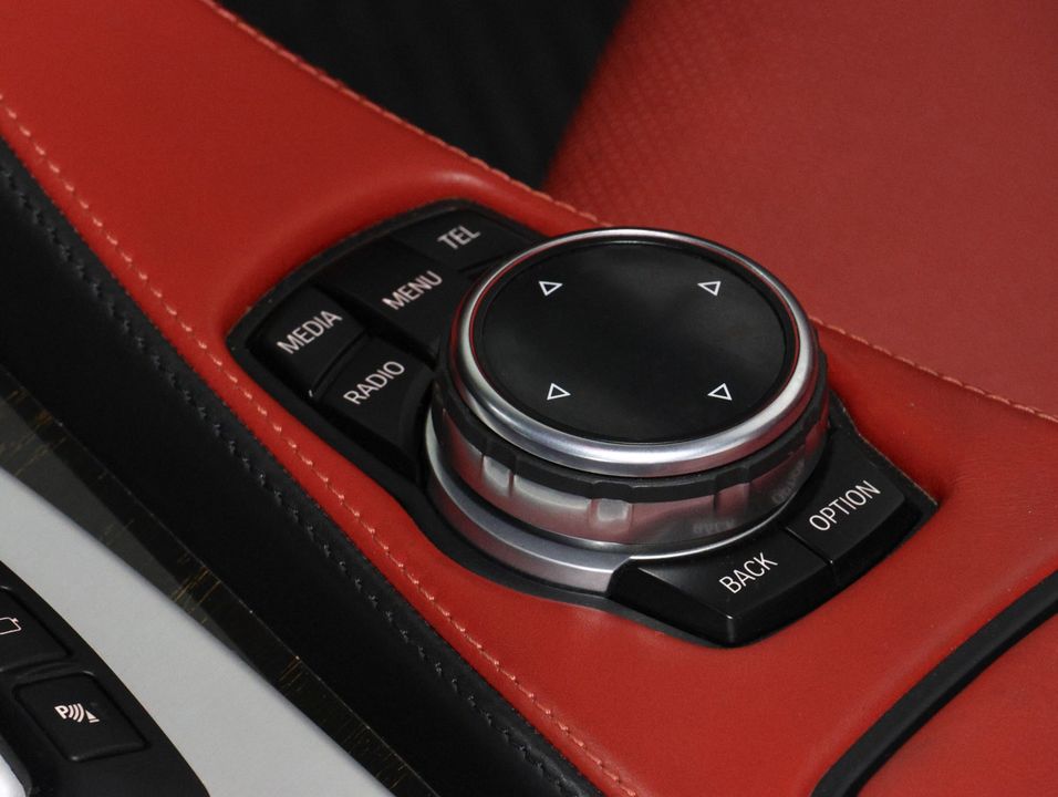 2015 BMW M6