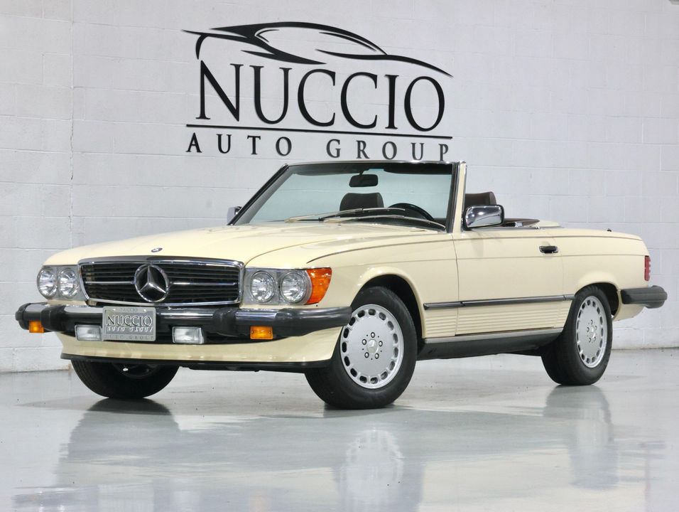 1987 Mercedes-Benz 560 SL