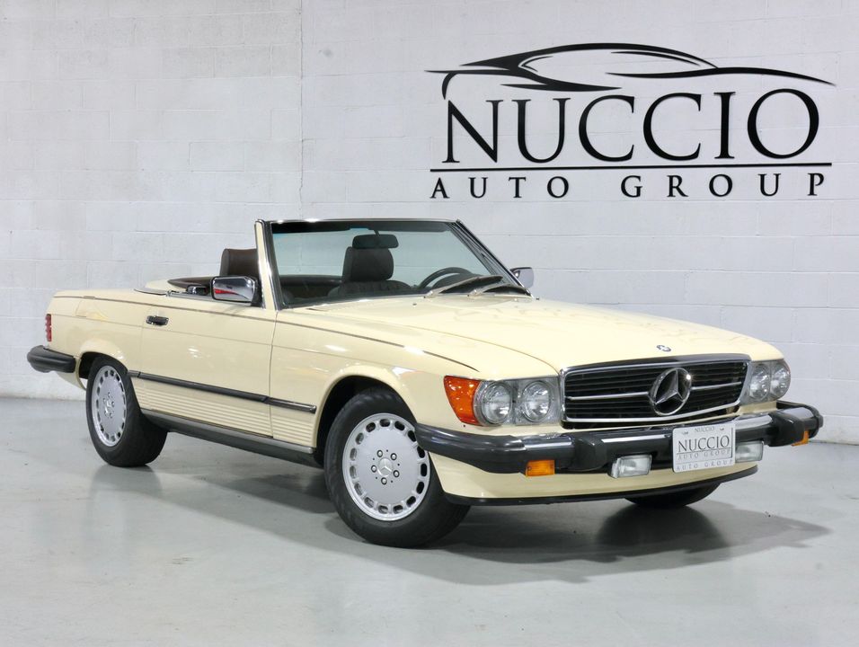 1987 Mercedes-Benz 560 SL