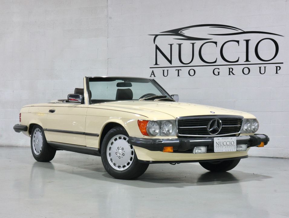 1987 Mercedes-Benz 560 SL