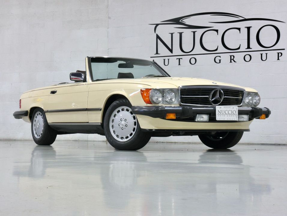 1987 Mercedes-Benz 560 SL
