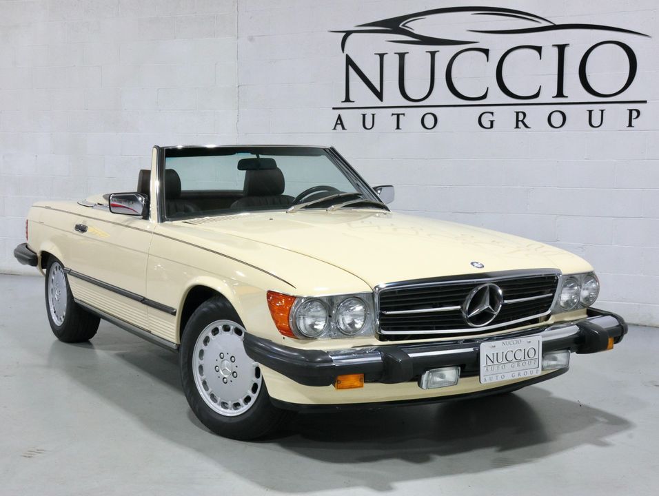 1987 Mercedes-Benz 560 SL