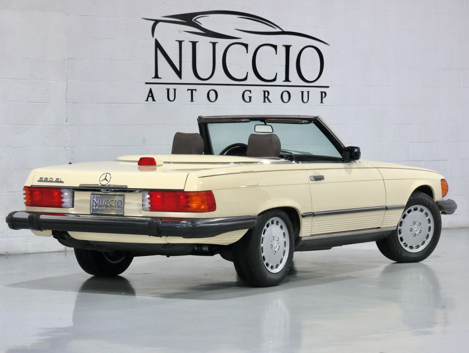 1987 Mercedes-Benz 560 SL