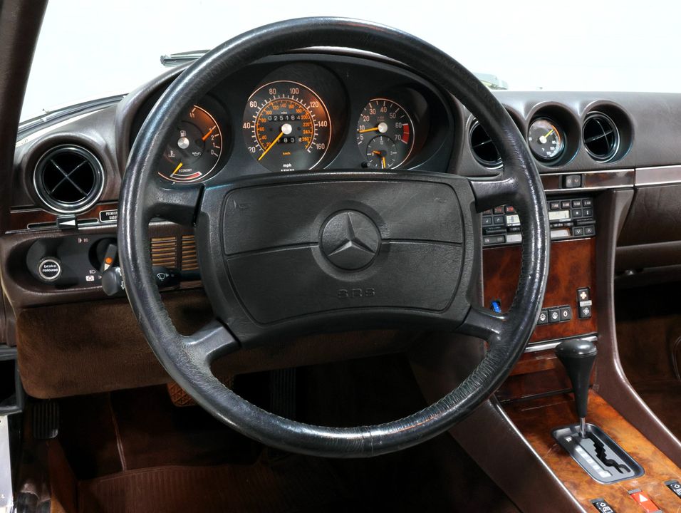 1987 Mercedes-Benz 560 SL