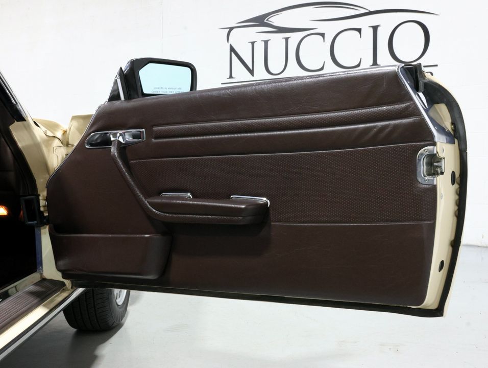 1987 Mercedes-Benz 560 SL