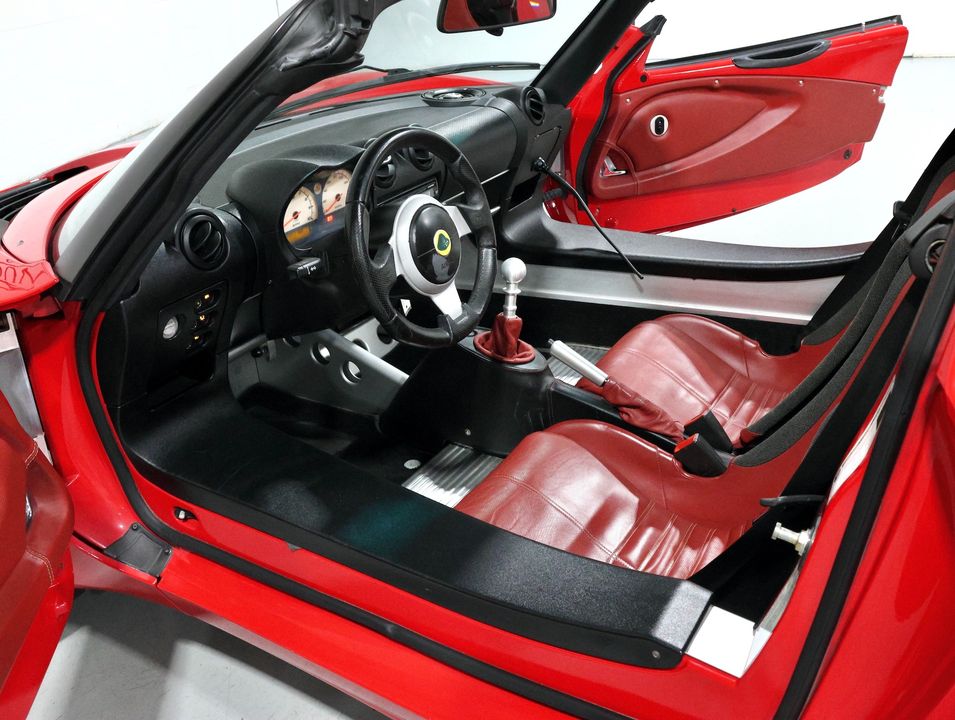 2005 Lotus Elise