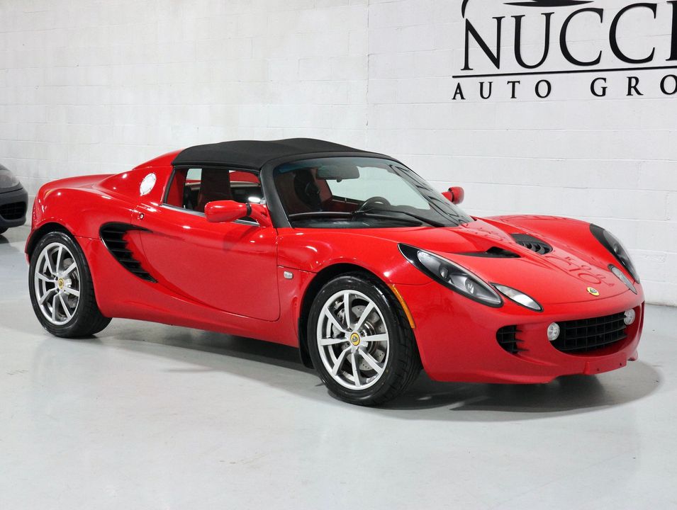 2005 Lotus Elise