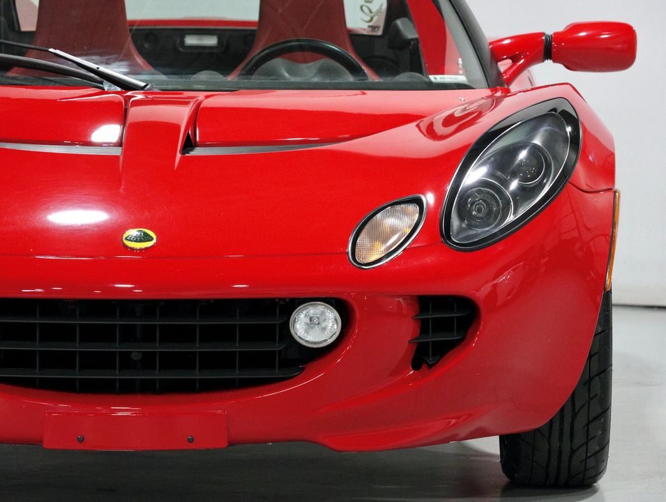 2005 Lotus Elise