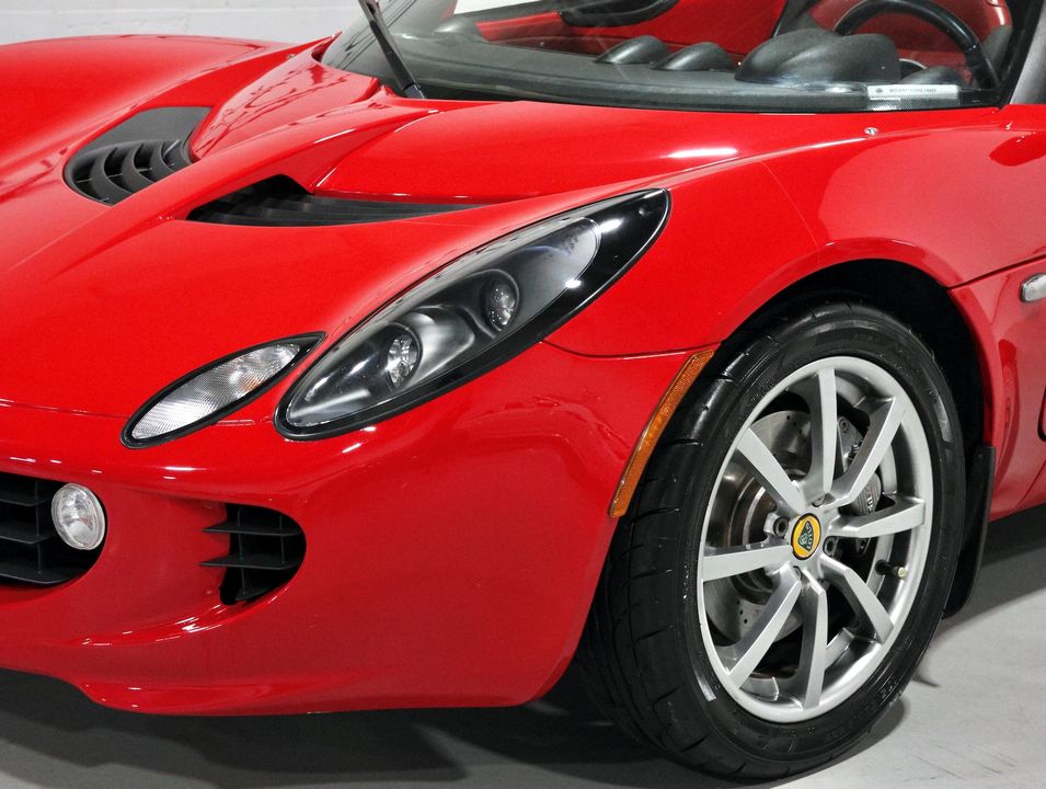 2005 Lotus Elise
